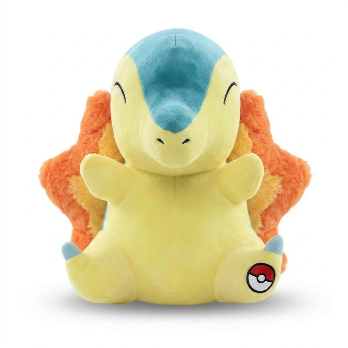 Cyndaquil Knuffel met badge die de echtheid bewijst.