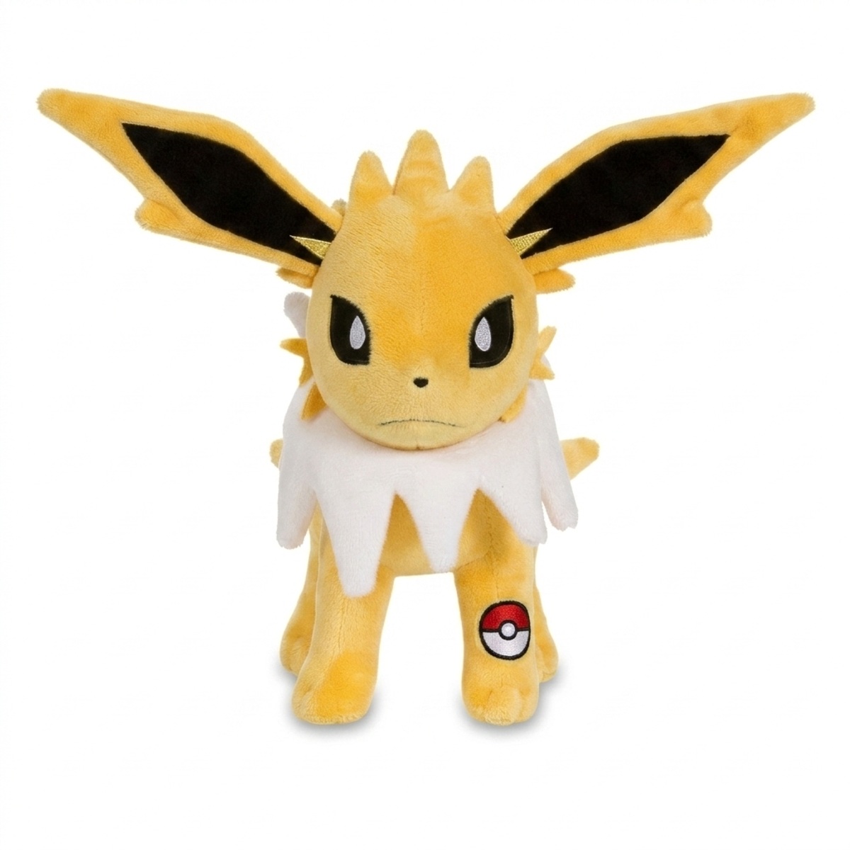Jolteon Knuffel met badge die de echtheid bewijst.