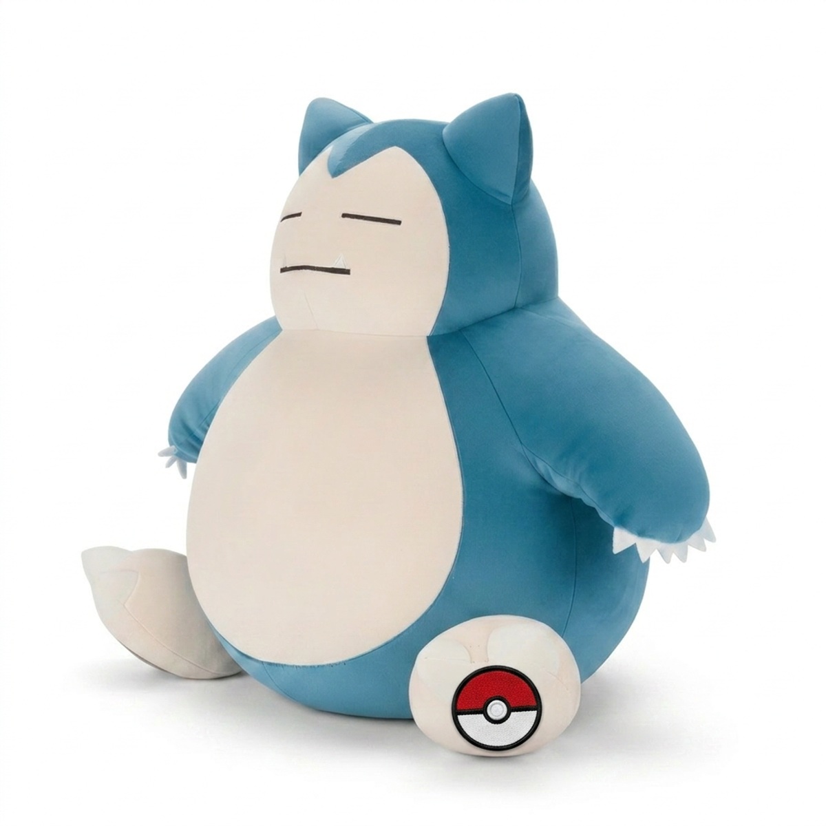 Snorlax Knuffel met badge die de echtheid bewijst.