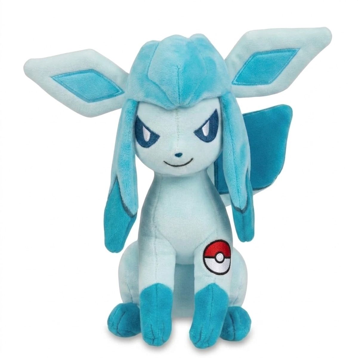 Glaceon Knuffel met badge die de echtheid bewijst.