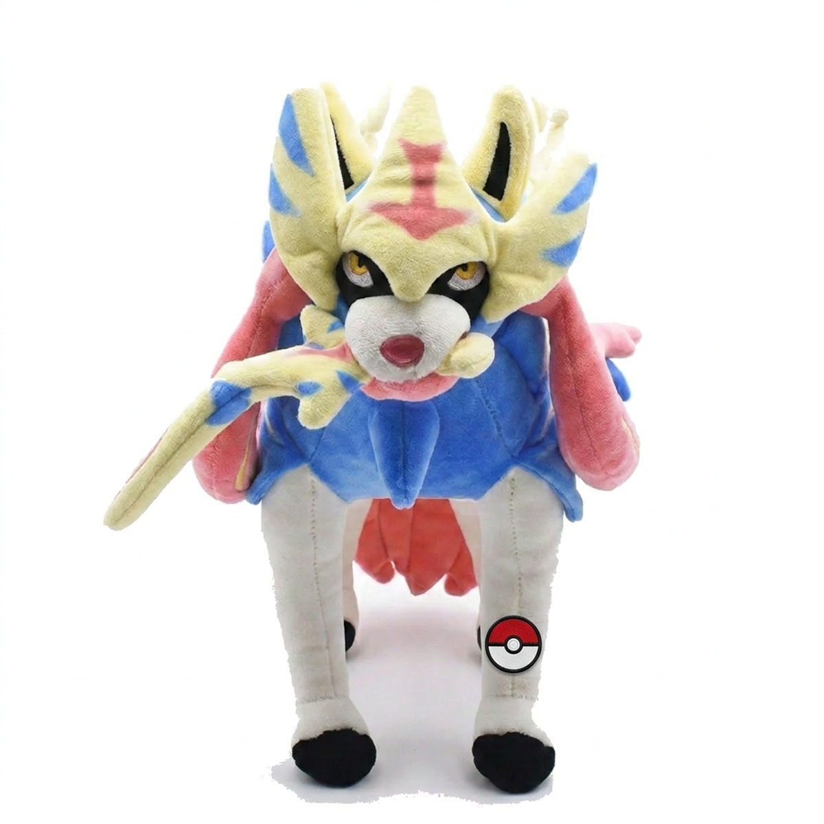 Zacian Knuffel met badge die de echtheid bewijst.