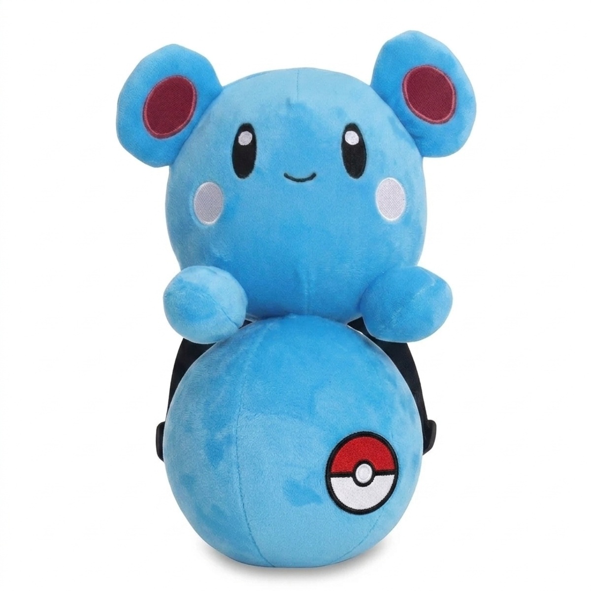 Azurill Knuffel met badge die de echtheid bewijst.