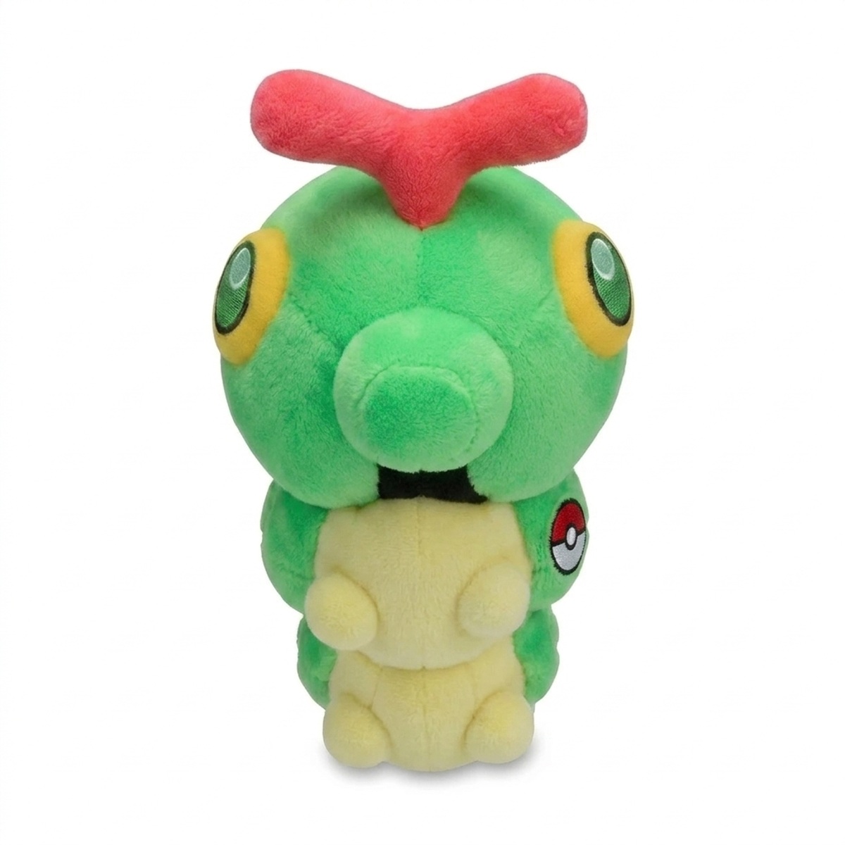 Caterpie Knuffel met badge die de echtheid bewijst.
