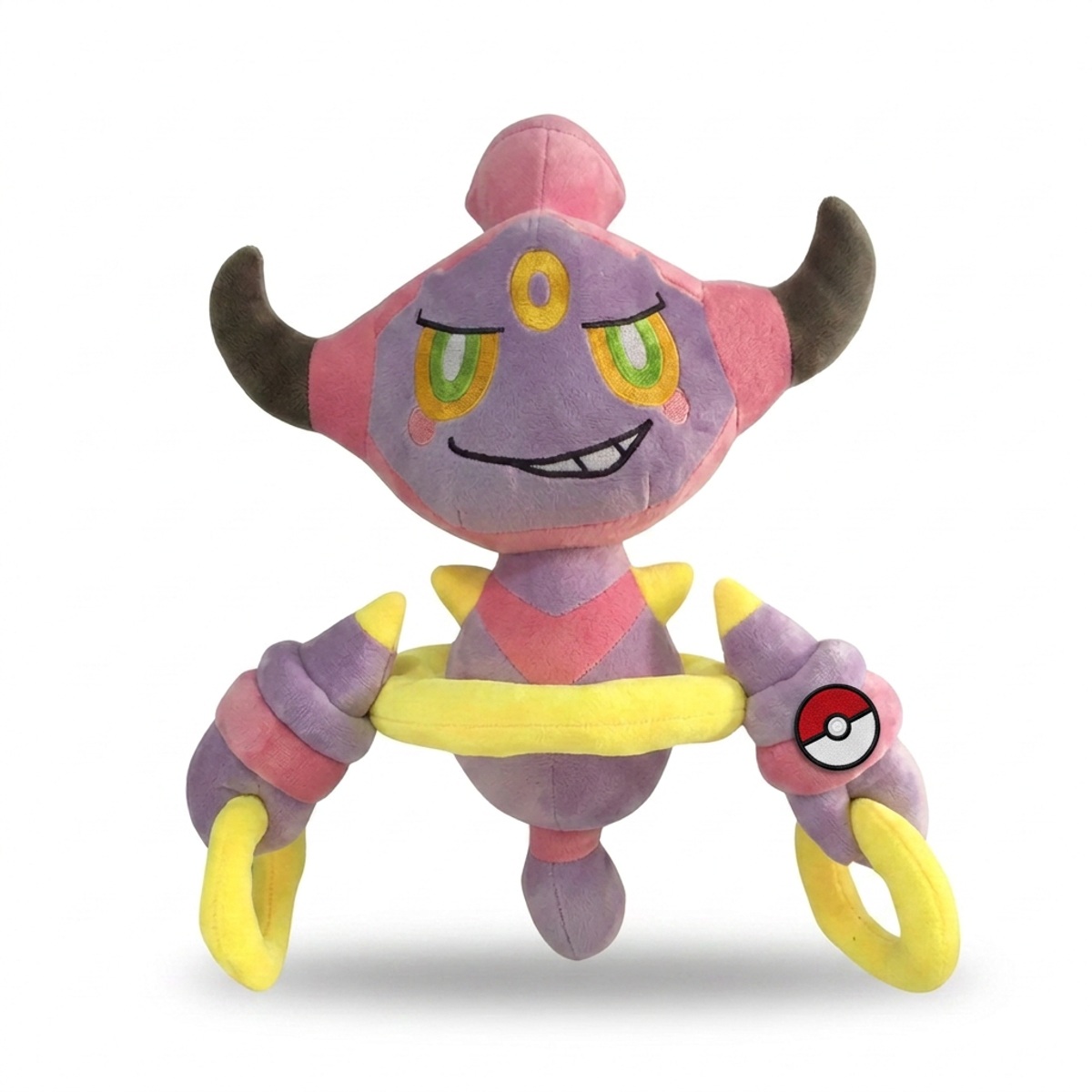 Hoopa Knuffel met badge die de echtheid bewijst.