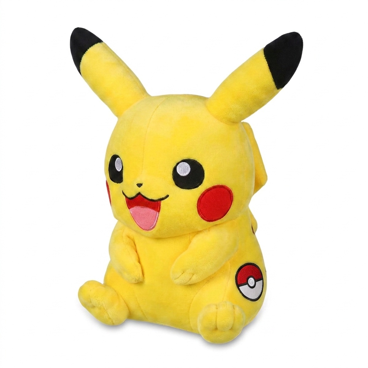 Pikachu Kleine Knuffel met badge die de echtheid bewijst.