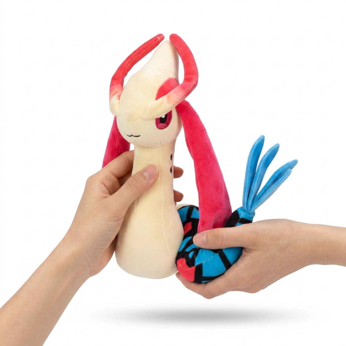 Milotic Knuffel in handen