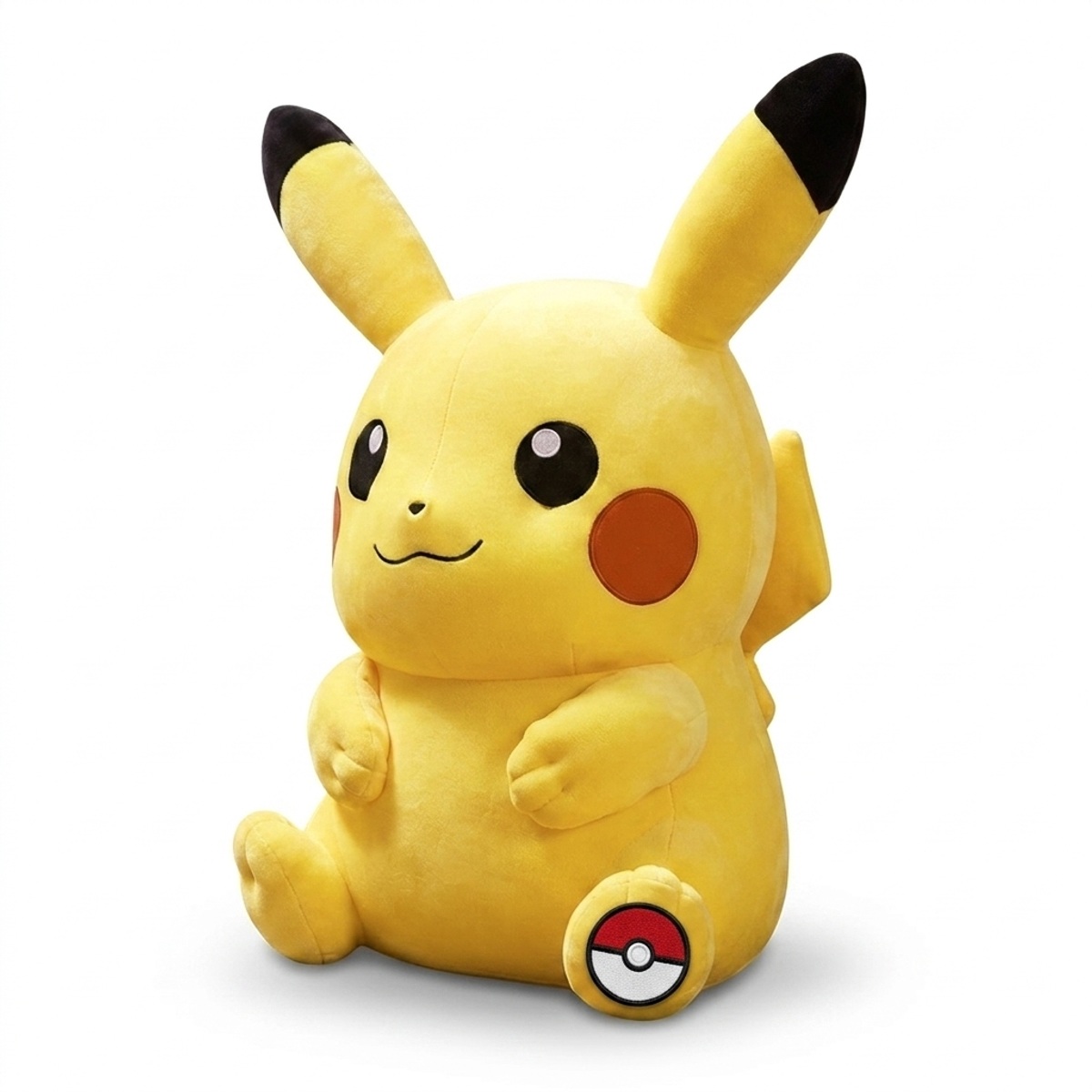 Pikachu XXL Knuffel met badge die de echtheid bewijst.
