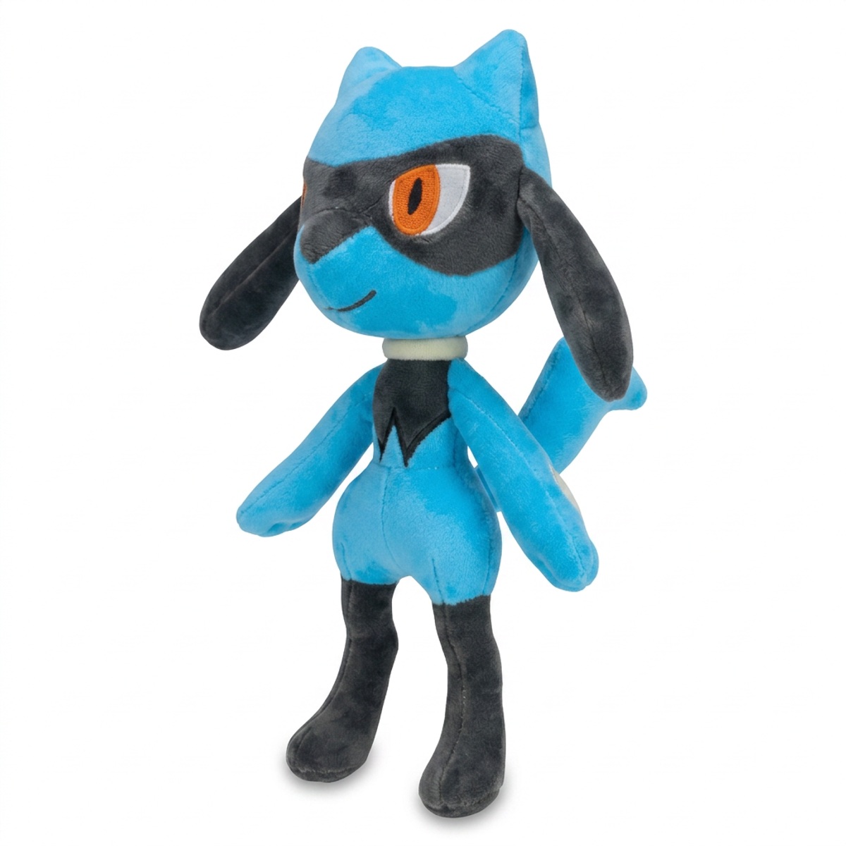 Riolu Knuffel driekwart zicht