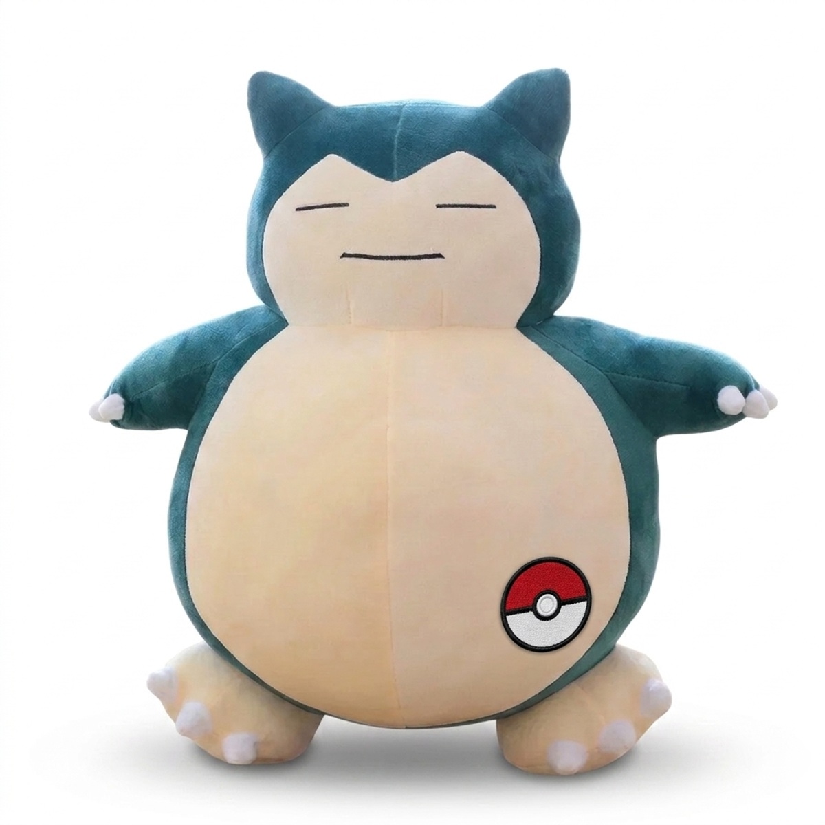 Snorlax Reuze Knuffel met badge die de echtheid bewijst.